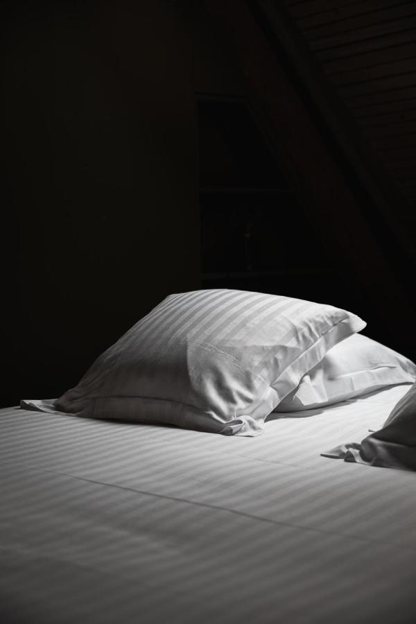Pieux Bed and breakfast *